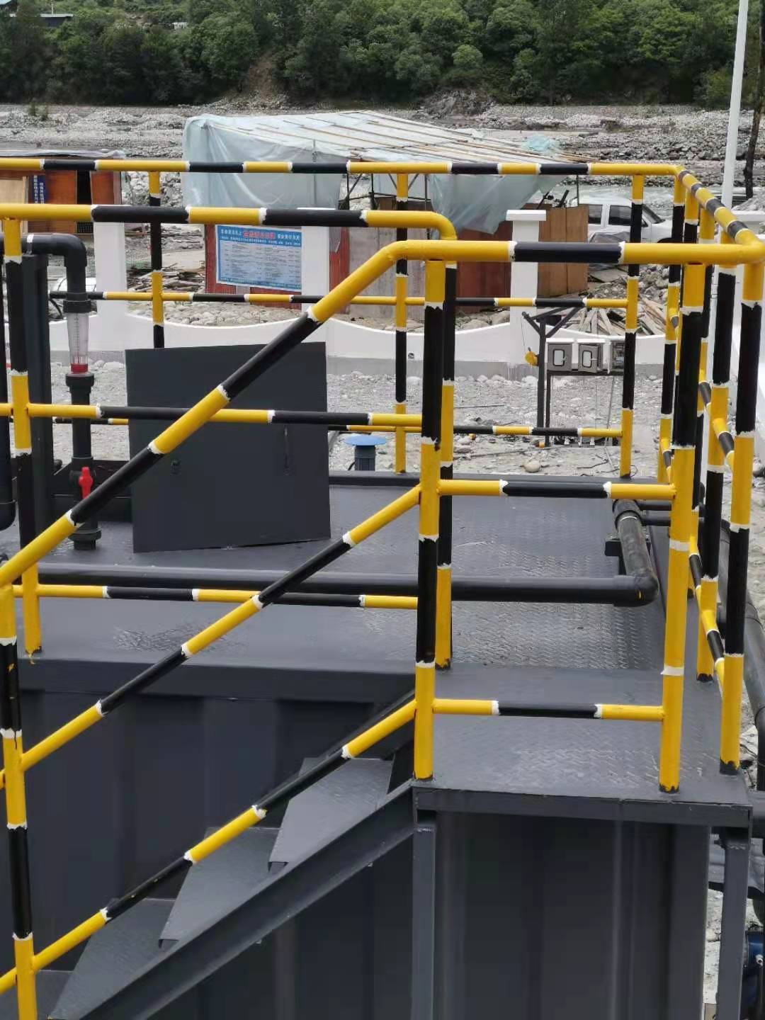 林芝市墨脫縣格當鄉(xiāng)污水處理廠配套設(shè)備材料安裝調(diào)試工程項目